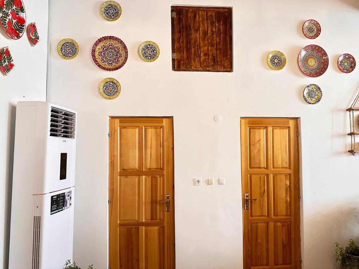Sarrafon Guest House Bukhara Exterior foto